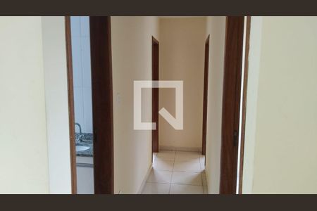 Corredor  de apartamento para alugar com 3 quartos, 60m² em Boa Vista, Belo Horizonte