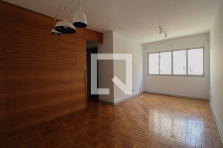 Apartamento para alugar com 70m², 2 quartos e 1 vagaSala