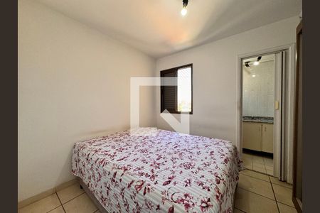 Apartamento à venda com 63m², 2 quartos e 2 vagas Apartamento à venda com 63m², 2 quartos e 2 vagasSuite