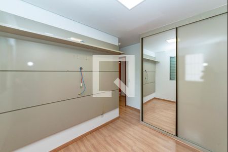 Suíte de apartamento para alugar com 4 quartos, 84m² em Buritis, Belo Horizonte