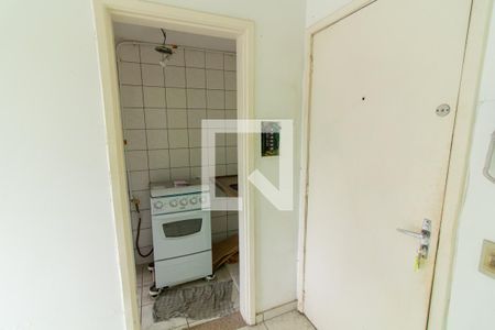 Cozinha de kitnet/studio à venda com 1 quarto, 19m² em Água Branca, São Paulo