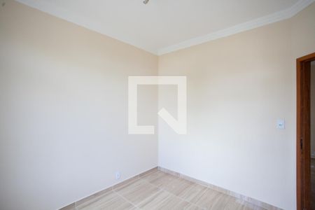 Quarto 2 de apartamento para alugar com 2 quartos, 54m² em Heliópolis, Belo Horizonte