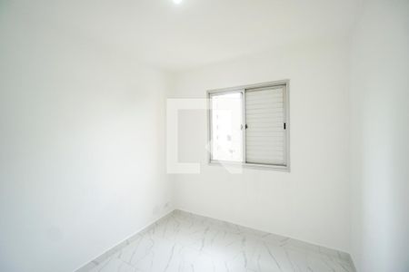 Quarto 01 de apartamento para alugar com 3 quartos, 72m² em Vila Carlos de Campos, São Paulo