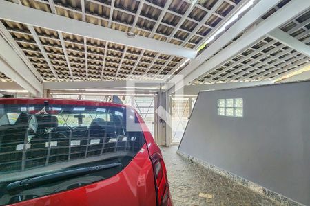 Casa de condomínio à venda com 181m², 3 quartos e 2 vagas Casa de condomínio à venda com 181m², 3 quartos e 2 vagasGaragem