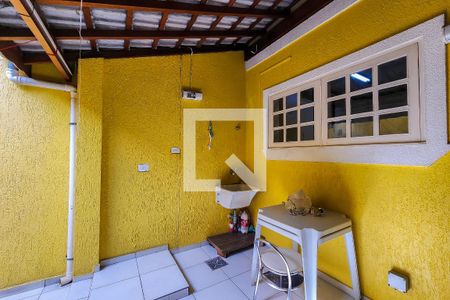 Casa de condomínio à venda com 181m², 3 quartos e 2 vagas Casa de condomínio à venda com 181m², 3 quartos e 2 vagasÁrea de Serviço