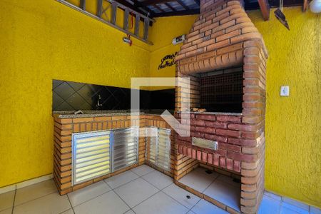 Casa de condomínio à venda com 181m², 3 quartos e 2 vagas Casa de condomínio à venda com 181m², 3 quartos e 2 vagasÁrea Gourmet