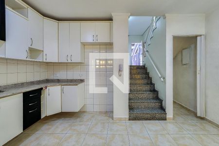 Casa de condomínio à venda com 181m², 3 quartos e 2 vagas Casa de condomínio à venda com 181m², 3 quartos e 2 vagasCozinha