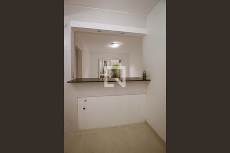 Cozinha de apartamento à venda com 1 quarto, 80m² em Bom Fim, Porto Alegre