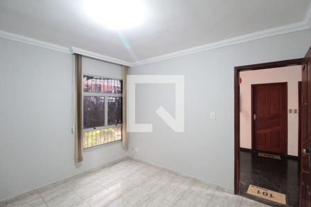 Sala de apartamento para alugar com 2 quartos, 60m² em Piratininga, Belo Horizonte