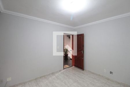 Sala de apartamento para alugar com 2 quartos, 60m² em Piratininga, Belo Horizonte