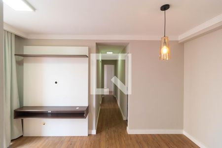 Salas de apartamento para alugar com 2 quartos, 57m² em Vila Satúrnia, Campinas