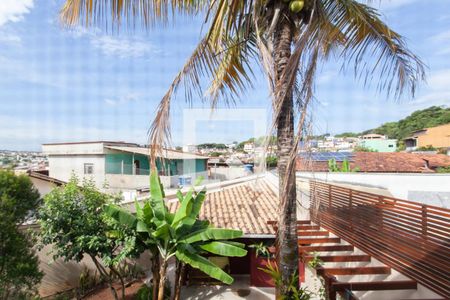 Vista da Suíte de casa à venda com 4 quartos, 360m² em Itatiaia, Belo Horizonte