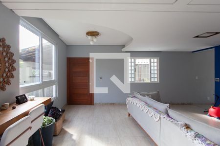 Sala de casa à venda com 4 quartos, 360m² em Itatiaia, Belo Horizonte