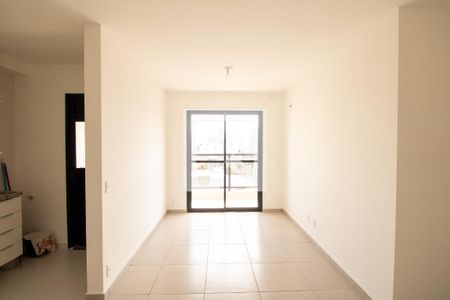 Sala de apartamento para alugar com 2 quartos, 57m² em Jardim, São Caetano do Sul