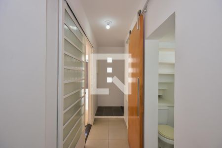 Hall de Entrada de casa para alugar com 2 quartos, 90m² em Jardim Taboao, São Paulo