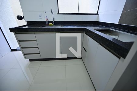 Cozinha de casa para alugar com 3 quartos, 80m² em Jardim Presidente, Goiânia