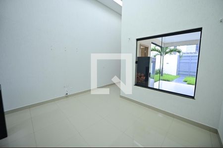 Sala  de casa para alugar com 3 quartos, 80m² em Jardim Presidente, Goiânia