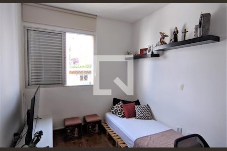 Quarto de apartamento à venda com 3 quartos, 98m² em Santo Antônio, Belo Horizonte