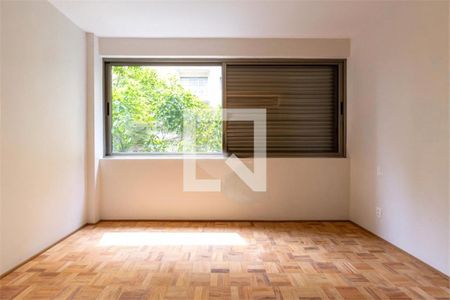 Apartamento à venda com 3 quartos, 210m² em Jardim Paulista, São Paulo