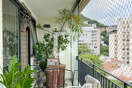 Sala de apartamento à venda com 2 quartos, 82m² em Copacabana, Rio de Janeiro