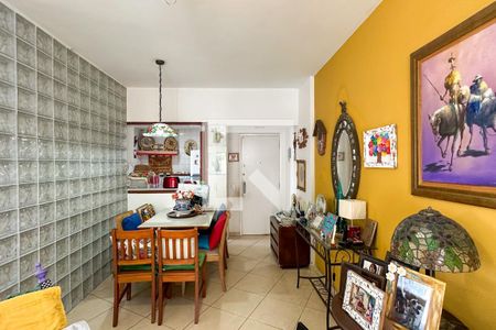 Sala de apartamento à venda com 2 quartos, 82m² em Copacabana, Rio de Janeiro