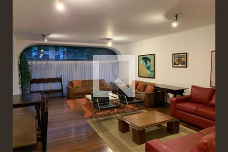 Apartamento à venda com 3 quartos, 130m² em Vila Sofia, São Paulo