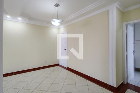 Sala de apartamento para alugar com 3 quartos, 100m² em Guilhermina, Praia Grande