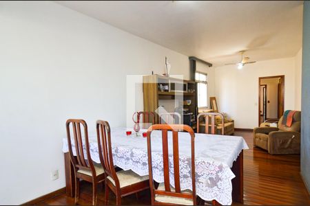 Sala de jantar de apartamento para alugar com 3 quartos, 95m² em Santa Tereza, Belo Horizonte