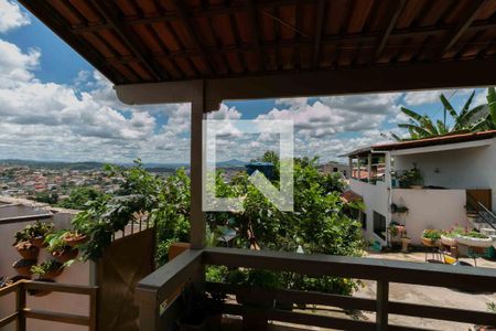 Vista Sala 1 de casa à venda com 5 quartos, 360m² em São Benedito, Belo Horizonte