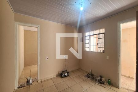 Sala de casa para alugar com 1 quarto, 41m² em Jardim Galli, São Paulo