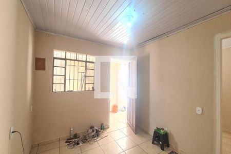 Sala de casa para alugar com 1 quarto, 41m² em Jardim Galli, São Paulo