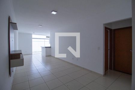 Sala de casa de condomínio para alugar com 3 quartos, 100m² em Caguaçu, Sorocaba