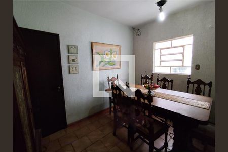 Casa à venda com 5 quartos, 230m² em Jardim Jucara, Taboão da Serra