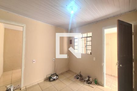 Sala de casa para alugar com 1 quarto, 35m² em Jardim Galli, São Paulo