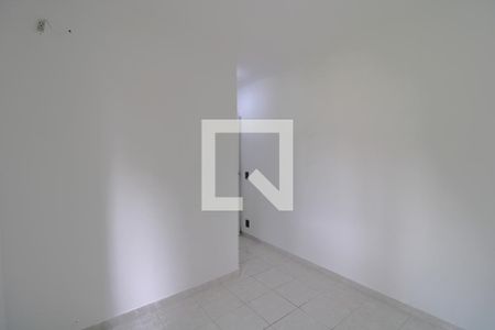 Quarto 1 de apartamento para alugar com 2 quartos, 60m² em Jardim Sabara, São Paulo