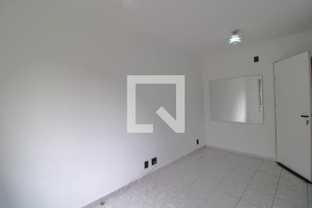 Sala de apartamento para alugar com 2 quartos, 60m² em Jardim Sabara, São Paulo