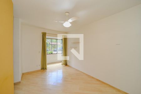 Sala de apartamento para alugar com 2 quartos, 54m² em Rubem Berta, Porto Alegre