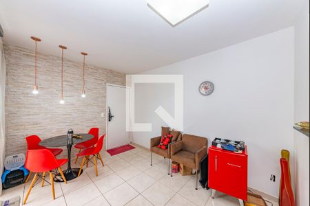 Sala de apartamento à venda com 2 quartos, 60m² em Buritis, Belo Horizonte