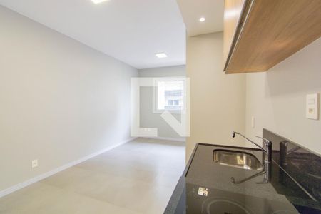 Sala/Cozinha de apartamento para alugar com 1 quarto, 38m² em Marechal Rondon, Canoas