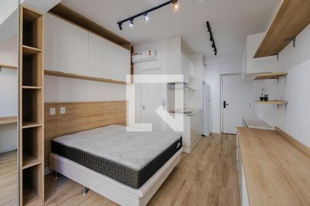 Quarto de kitnet/studio para alugar com 1 quarto, 27m² em Sumarezinho, São Paulo