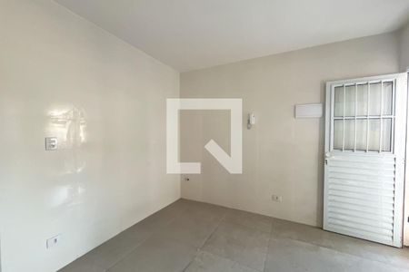 Sala/Cozinha de apartamento para alugar com 1 quarto, 30m² em Jardim Mangalot, São Paulo