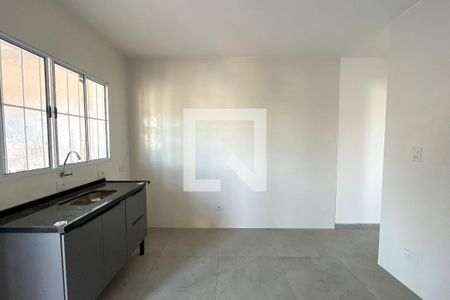 Sala/Cozinha de apartamento para alugar com 1 quarto, 30m² em Jardim Mangalot, São Paulo