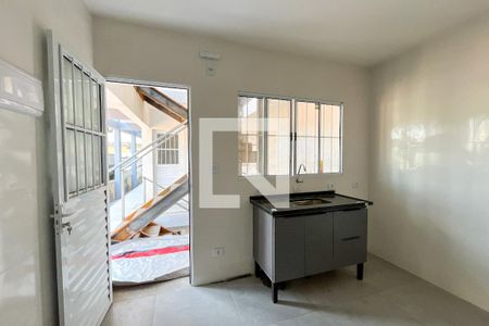 Sala/Cozinha de apartamento para alugar com 1 quarto, 30m² em Jardim Mangalot, São Paulo