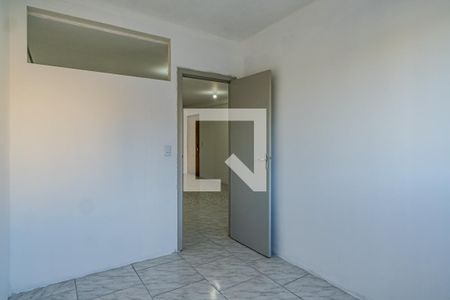 Quarto 1 de apartamento para alugar com 2 quartos, 45m² em Teresópolis, Porto Alegre