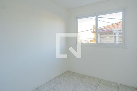 Quarto 1 de apartamento para alugar com 2 quartos, 45m² em Teresópolis, Porto Alegre