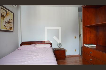 Quarto suite  de apartamento para alugar com 3 quartos, 100m² em Centro, Florianópolis