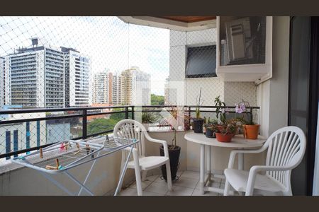 Varanda de apartamento para alugar com 3 quartos, 100m² em Centro, Florianópolis