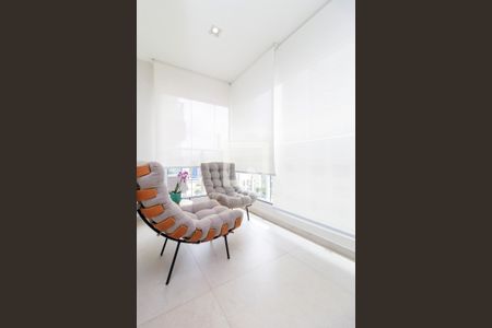 Sala - Varanda de apartamento à venda com 2 quartos, 69m² em Jardim das Acacias, São Paulo