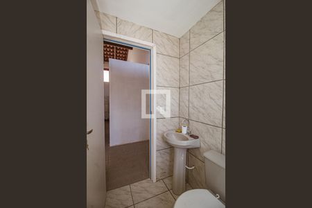 Banheiro de apartamento para alugar com 1 quarto, 50m² em Teresópolis, Porto Alegre