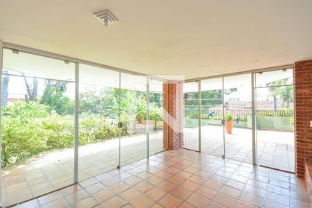 Sala 2 de casa à venda com 6 quartos, 840m² em Interlagos, São Paulo